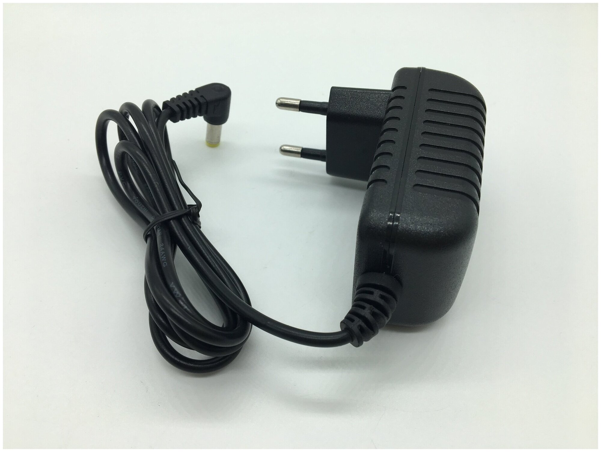 Блок питания для радиотелефона 95V 04A 55x21 94900₽