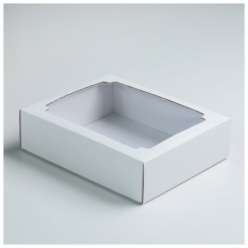 Коробка сборная без печати крышка-дно белая с окном 18 х 15 х 5 см