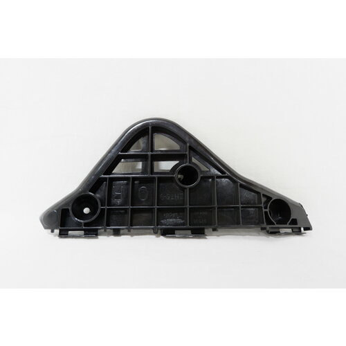 Кронштейн бампера переднего правый Toyota Camry 7 XV50 2011-2018 5253533050