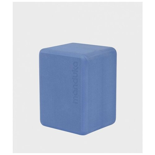 Manduka. Блок для йоги Mini Travel Shade Blue 15*11,5*10 см