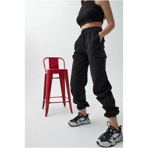 фото Брюки карго , размер s, черный без бренда