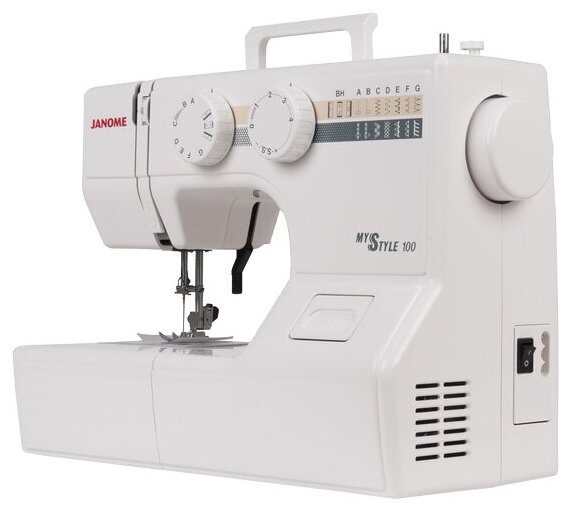 Швейная машина Janome My Style 100 — купить по выгодной цене на Яндекс ...