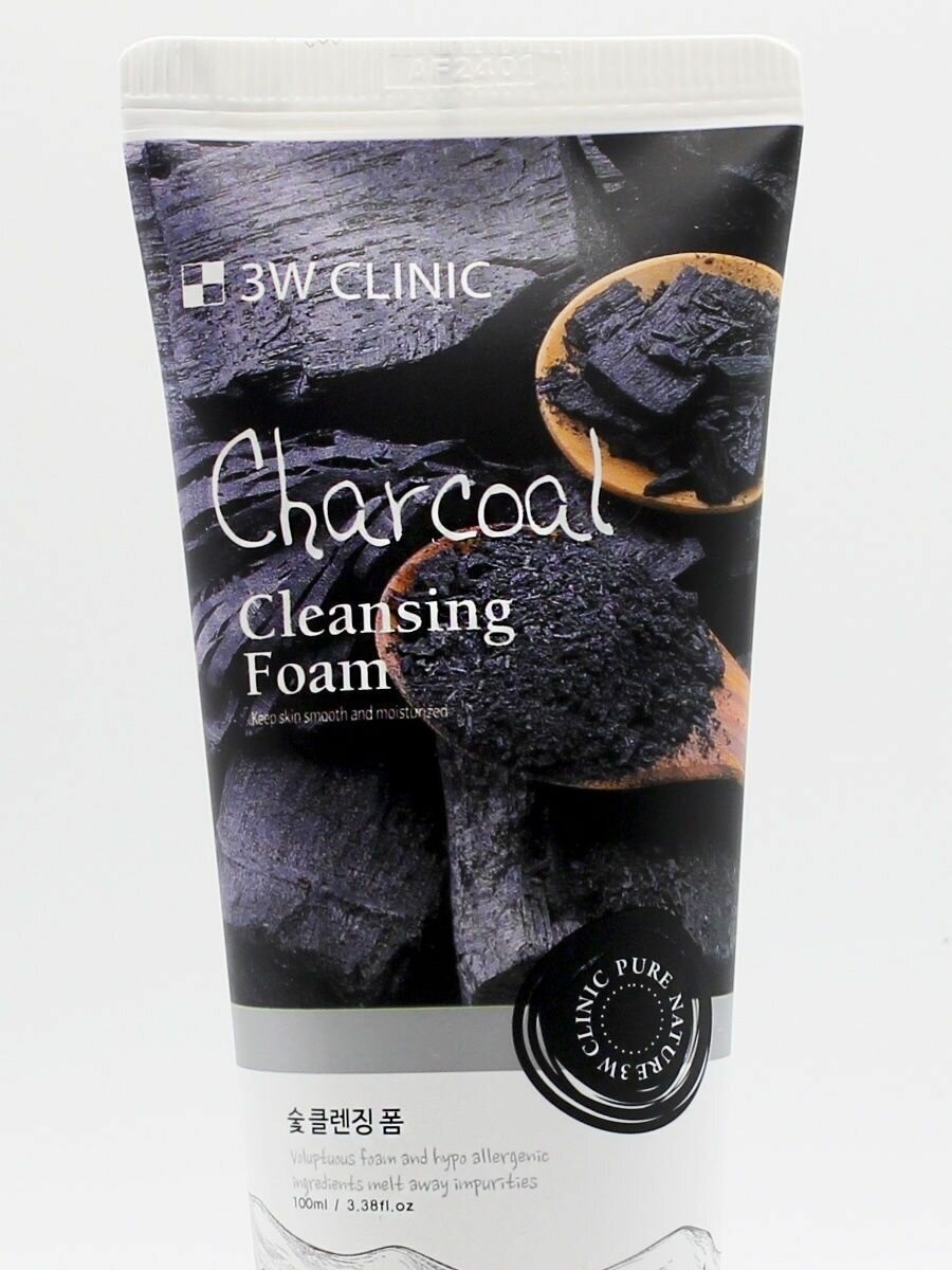 Пенка для умывания Charcoal Cleansing Foam