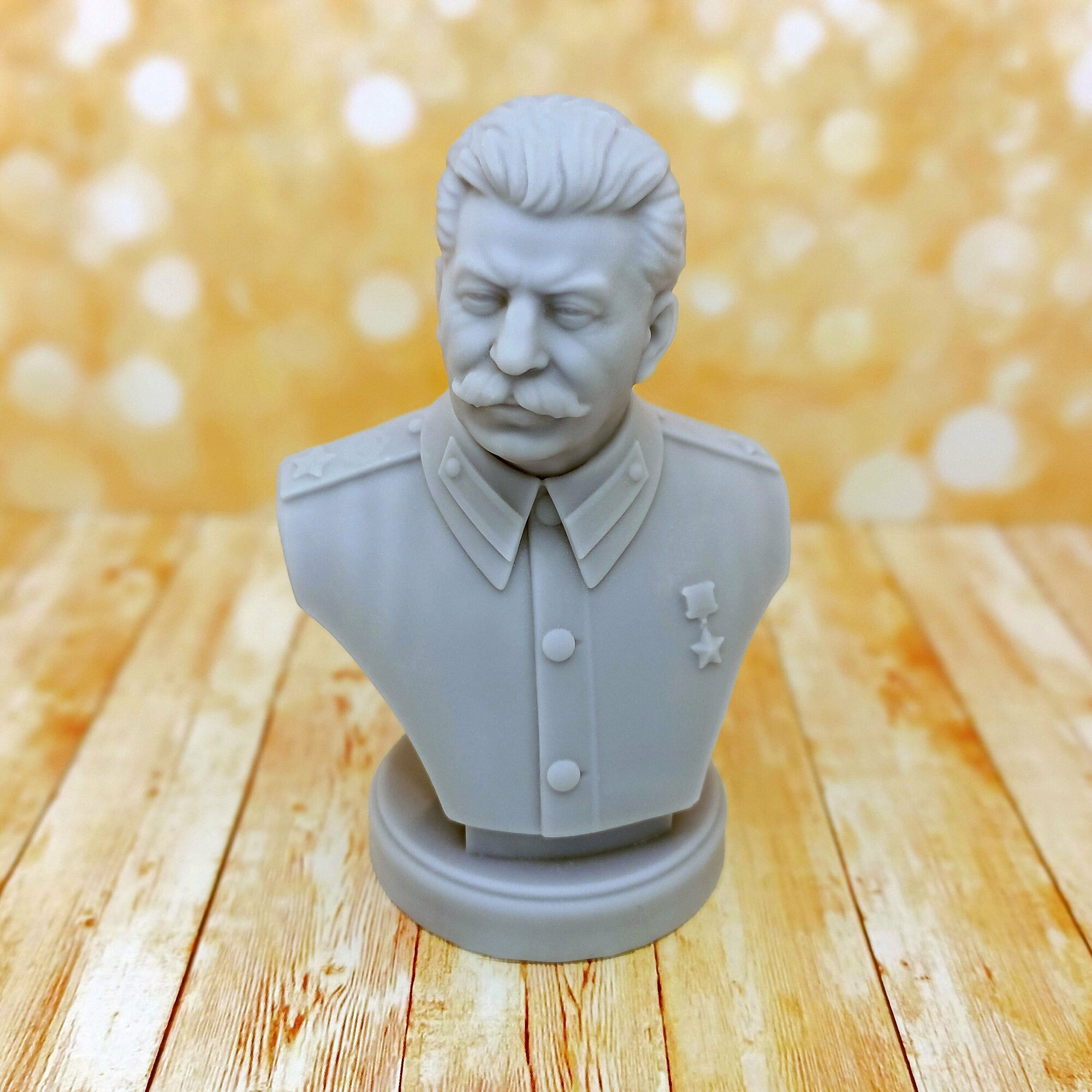 Бюст И. В. Сталин 10 см неокрашенный из смолы