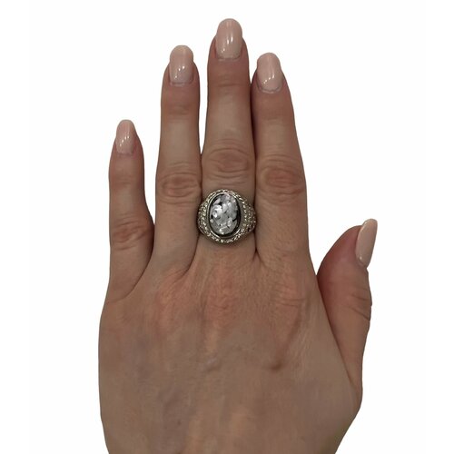 фото Кольцо, опал, опал синтетический, размер 18, черный, белый индия