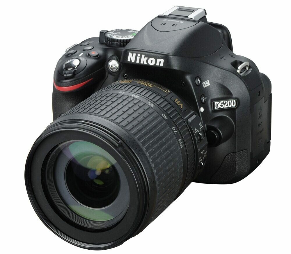 Зеркальный фотоаппарат Фотоаппарат Nikon D5200 Kit 18-105mm f/3.5-5.6G AF-S ED DX VR Nikkor черный