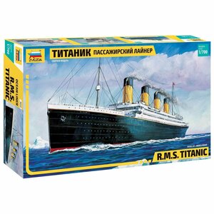 ZVEZDA Сборная модель Пассажирский лайнер Титаник