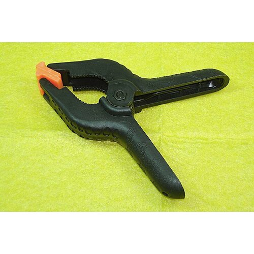 Зажим большой на пружине 115мм 586₽