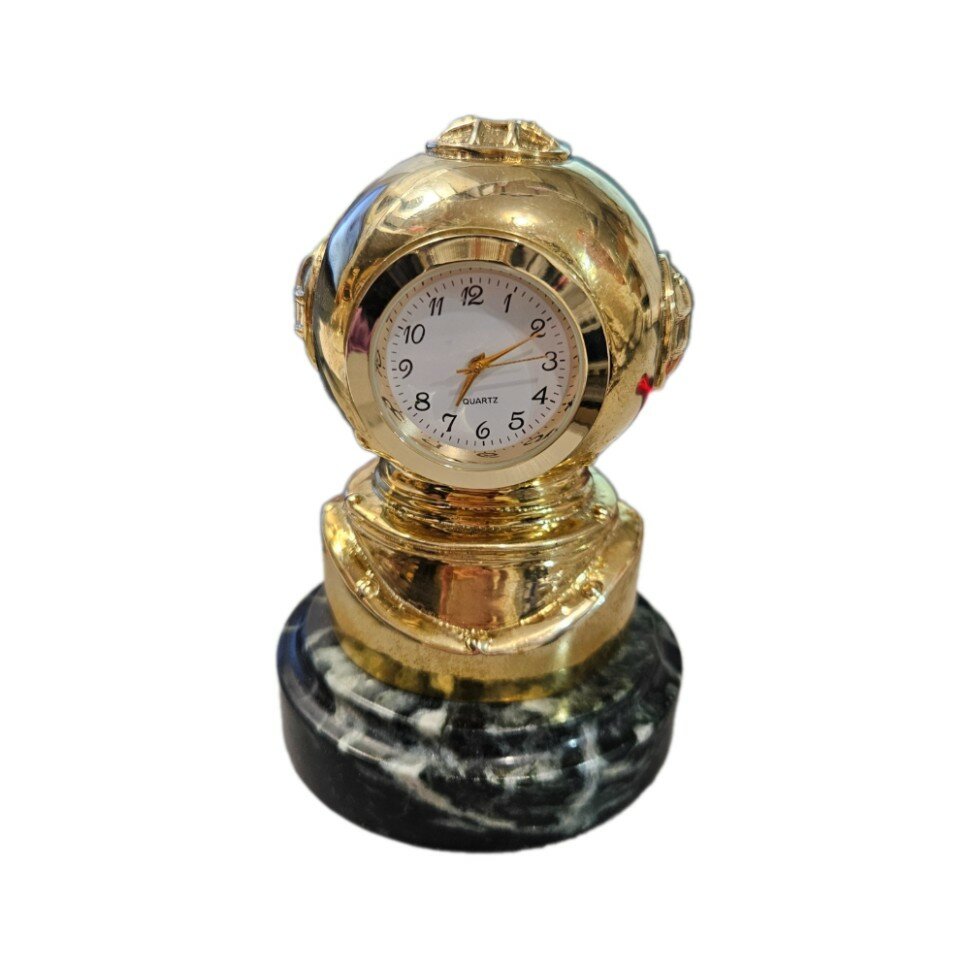 Подарки Настольные часы "Водолаз" из бронзы и змеевика (10 см)