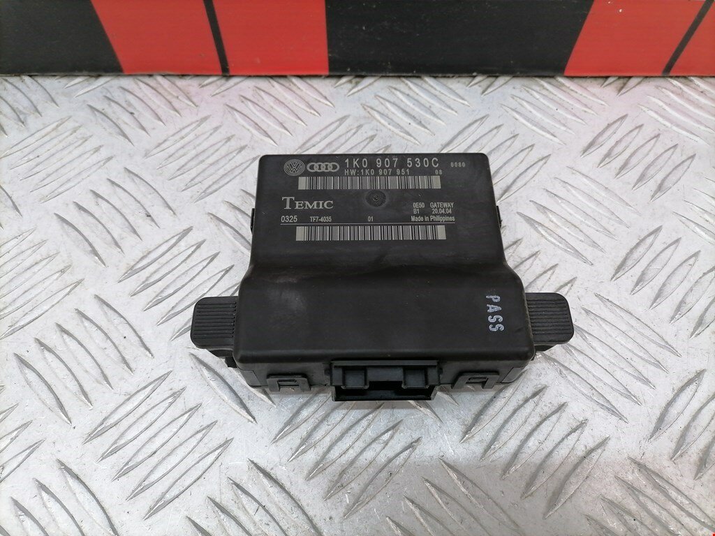Блок комфорта Volkswagen Golf 5 1K0907530AD арт. 1532571