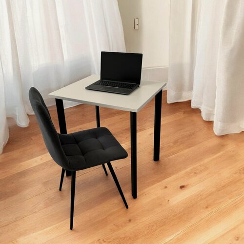 Изображение товара Игровой компьютерный стол/ цвет столешницы Белый, 80*80 см, Ножки черные