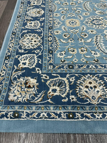 Изображение товара Ковер, Прямой, Голубой, Белый, Золотистый, Темно-синий, Классический, на пол, в гостиную, спальню, в ассортименте (150 см. на 230 см.)