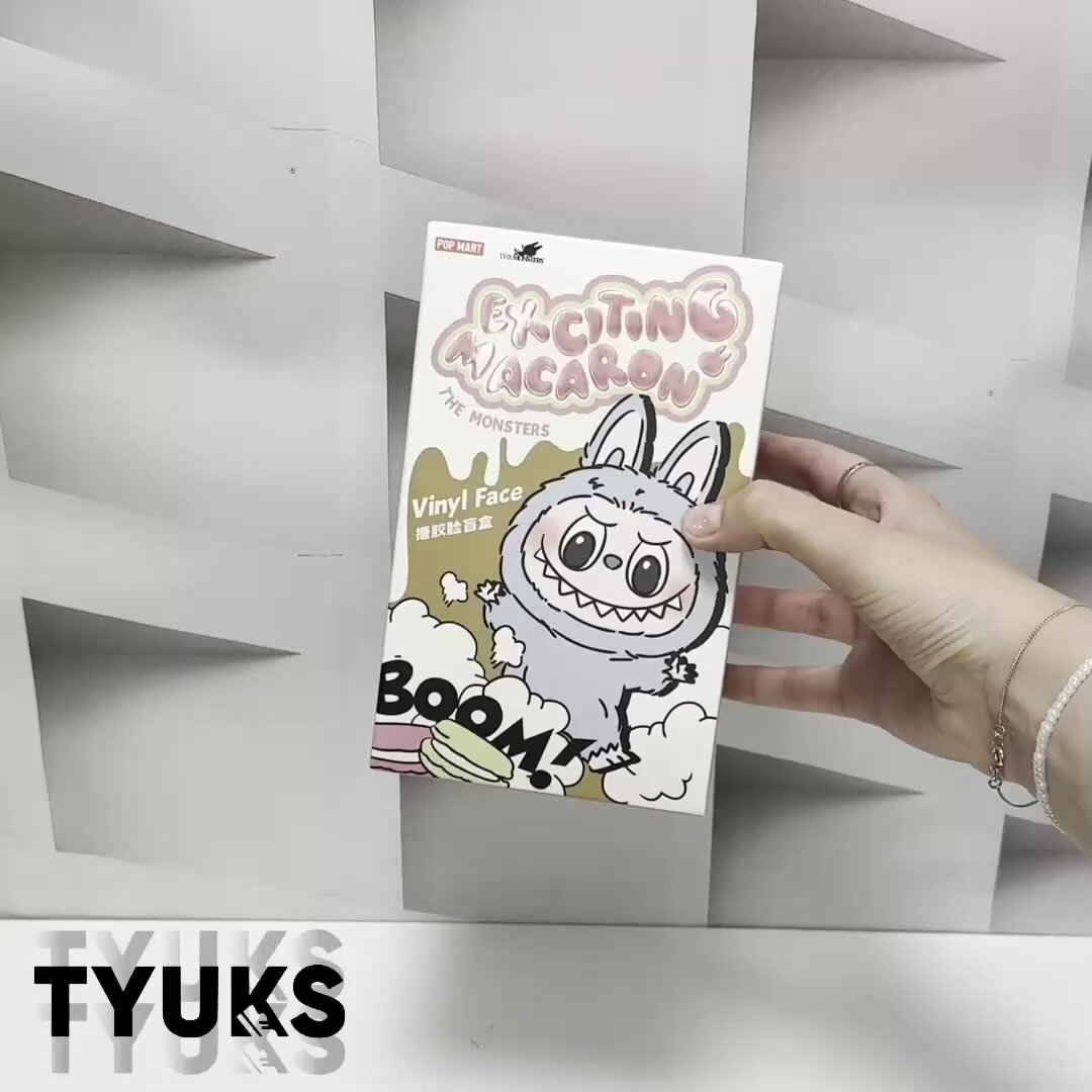 POP MART брелок-игрушка LABUBU Exciting Macaron оригинал, в слепой упаковке — фото 1