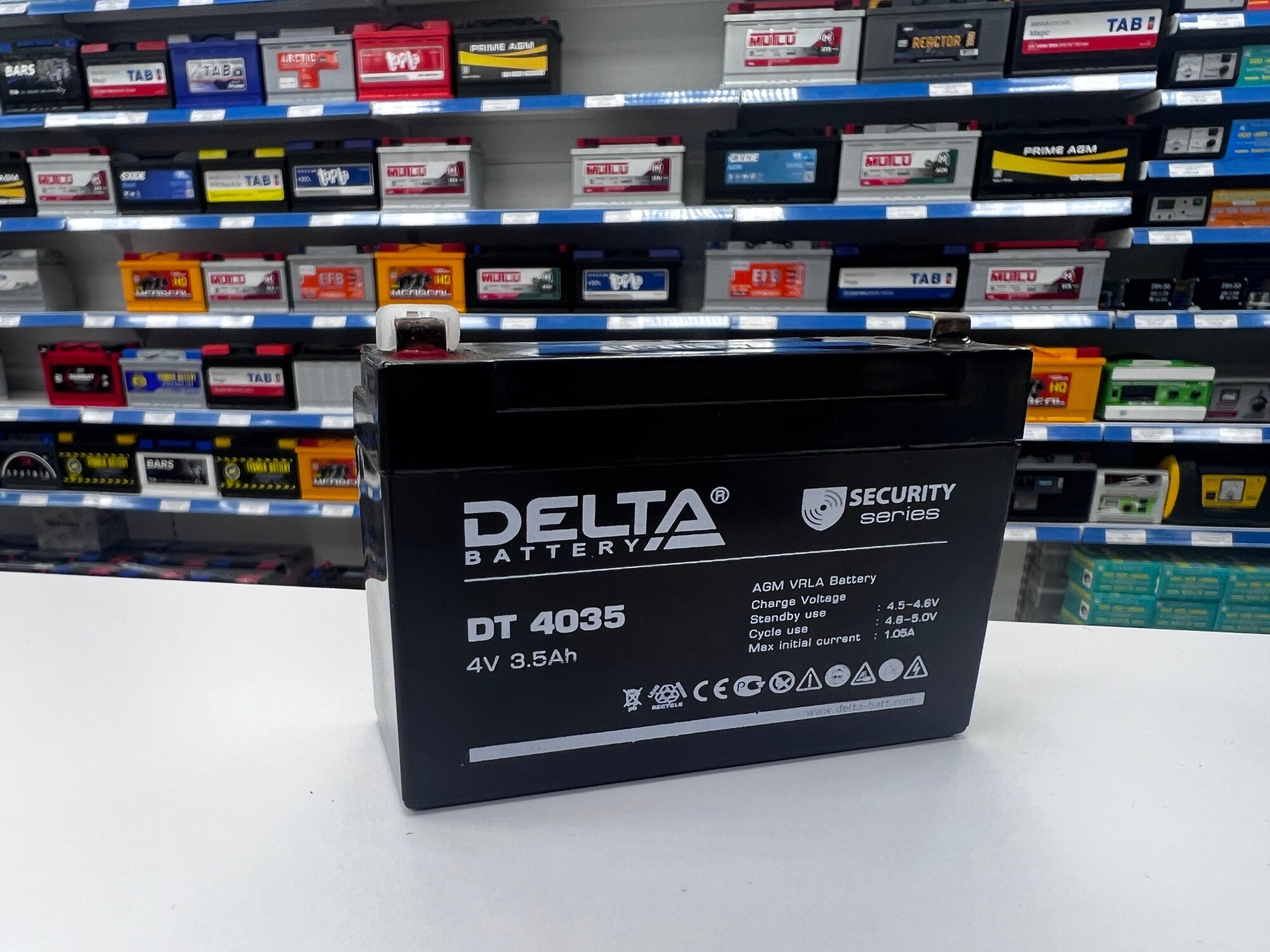 Аккумуляторная батарея Delta DT 4035