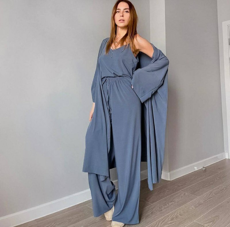 Домашний костюм-пижама шелковая женская с брюками, топом, халатом (XL) - фотография № 2