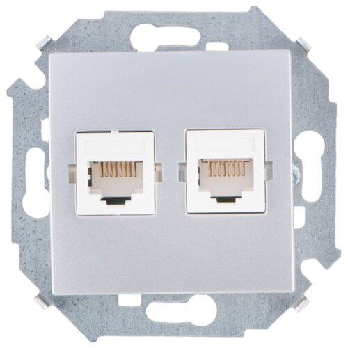 Компьютерная двойная розетка Simon RJ45 кат.5е, Systimax, алюминий 1591593-033 16102643 simon 15 алюминий розетка компьютерная двойная 2хrj45 кат 5e amp