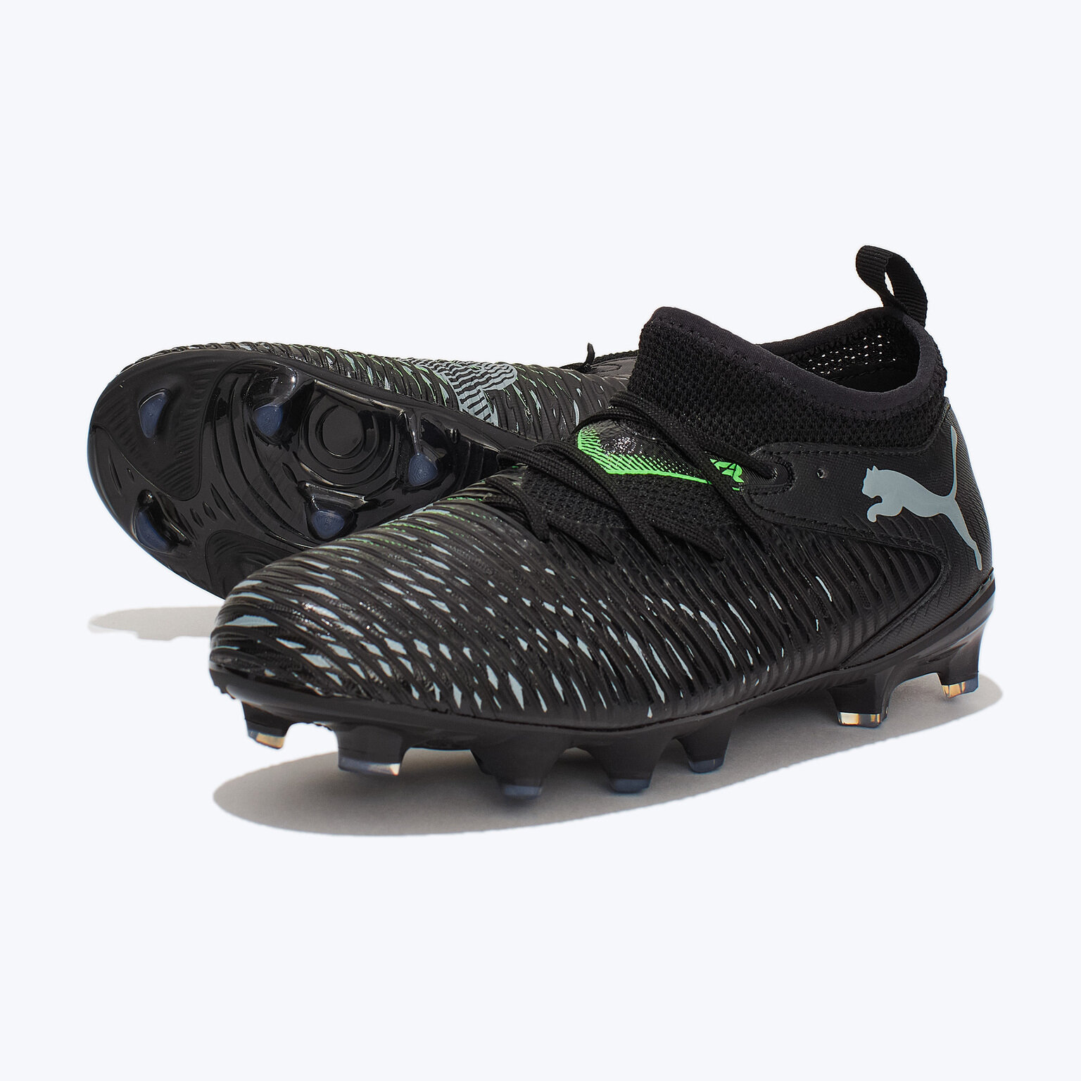 Бутсы PUMA, размер 5.5 UK, чёрный