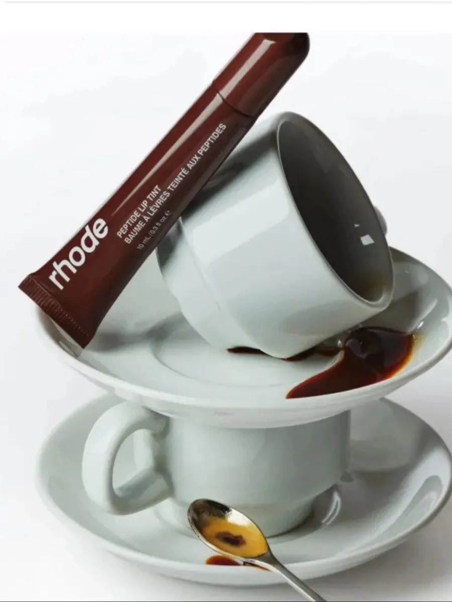 Блеск для губ Rhode "Хейли Бибер", жидкая текстура, стойкий цвет — фото 1