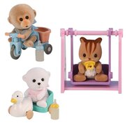 Игровой набор Sylvanian Families Младенец в сундучке 3370