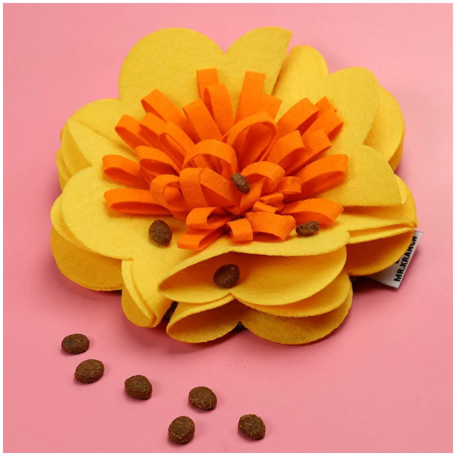 Mr.Kranch нюхательная игрушка цветок 20 см., Желтая - фотография № 3
