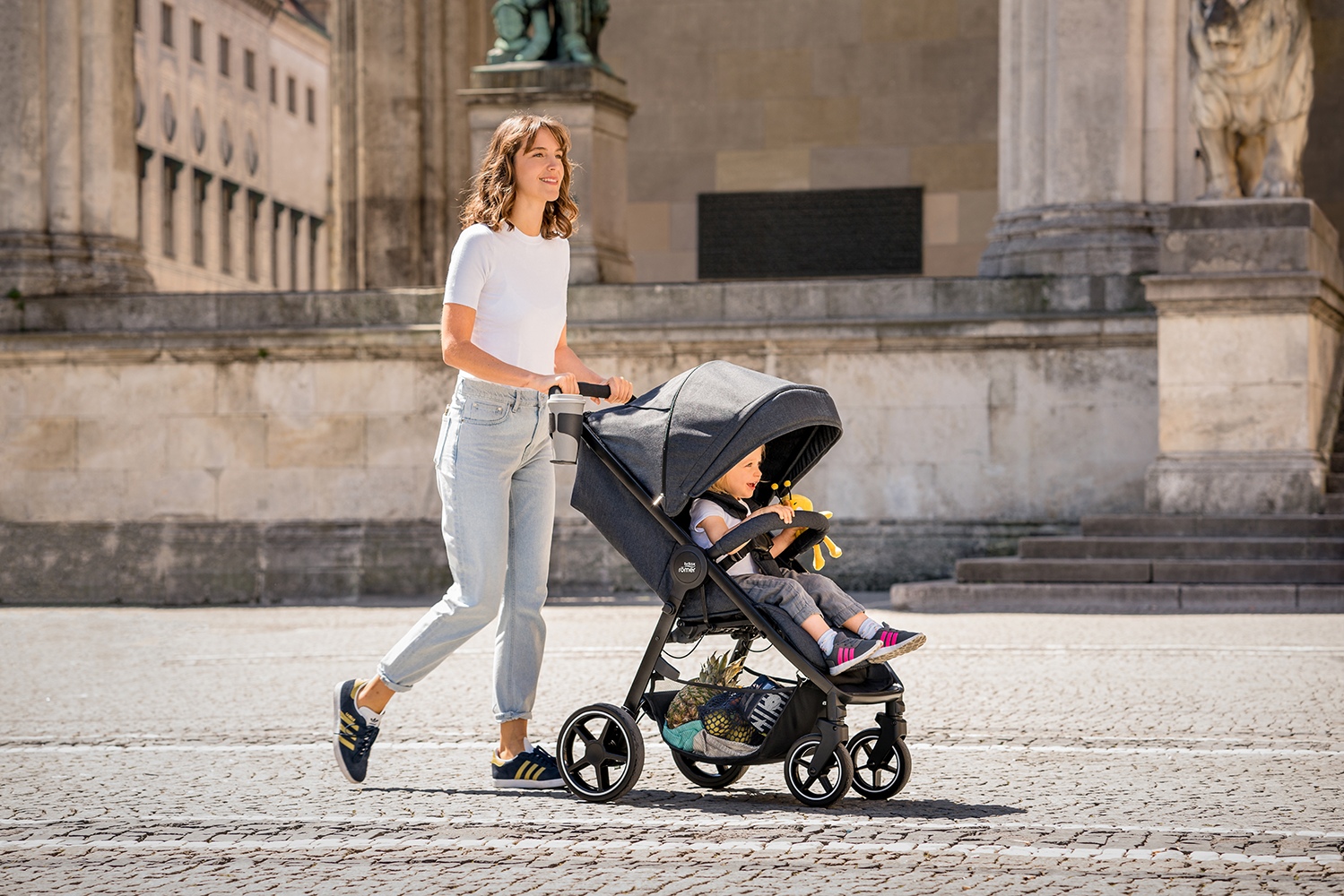 Britax Romer Прогулочная коляска B-Agile M (Navy Inc)