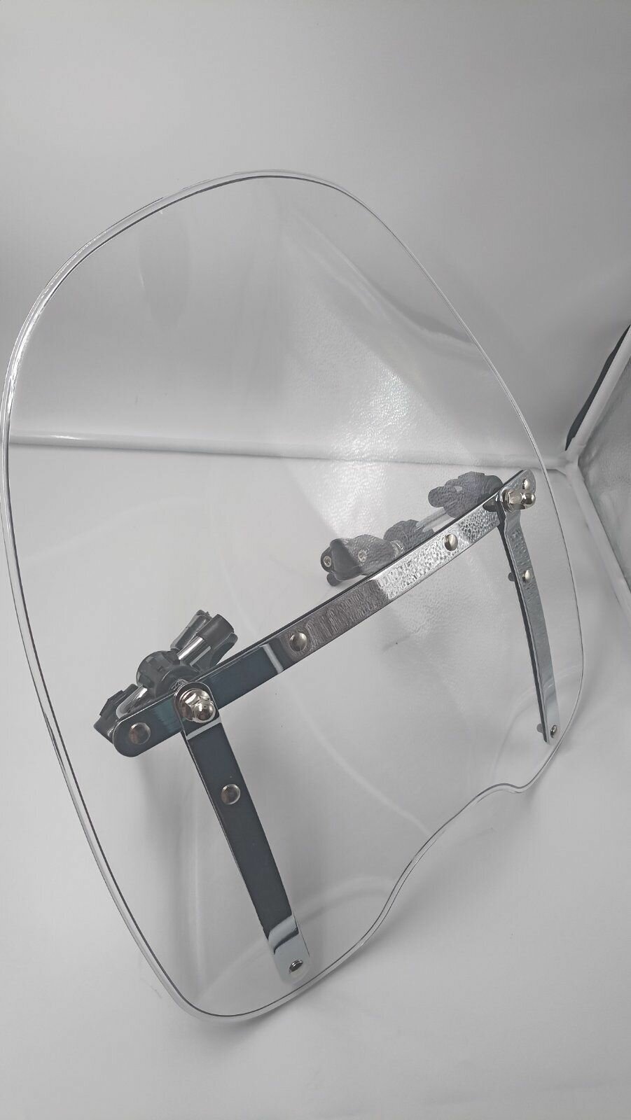 Ветровое стекло для мотоцикла