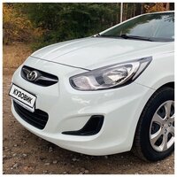 Бампер передний в цвет кузова Hyundai Solaris 1 Хендай Солярис (2011-2014) PGU -WHITE CRYSTAL- Белый