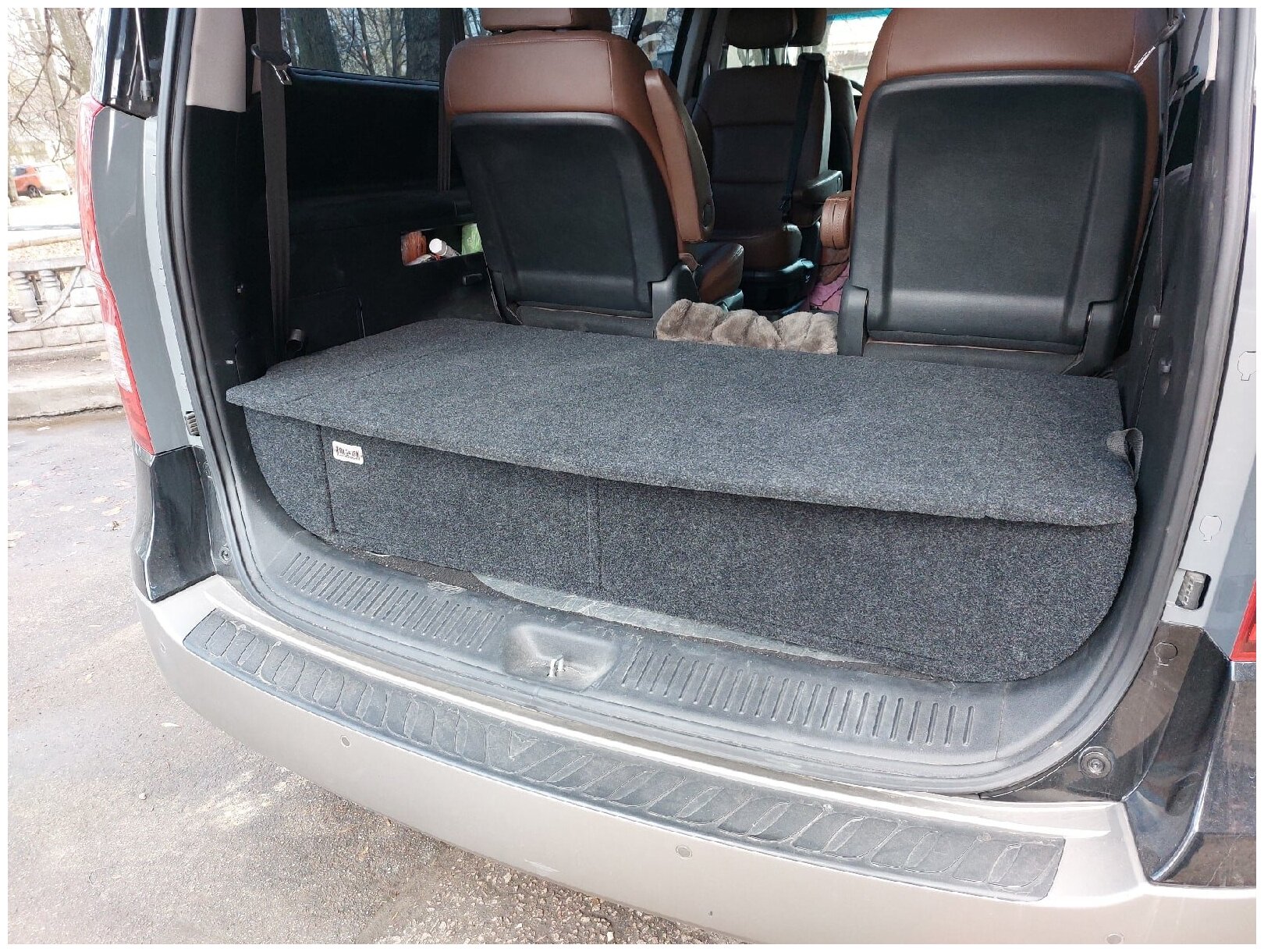 Органайзер в багажник "Тайга2" для Hyundai Grand Starex/H1, серый