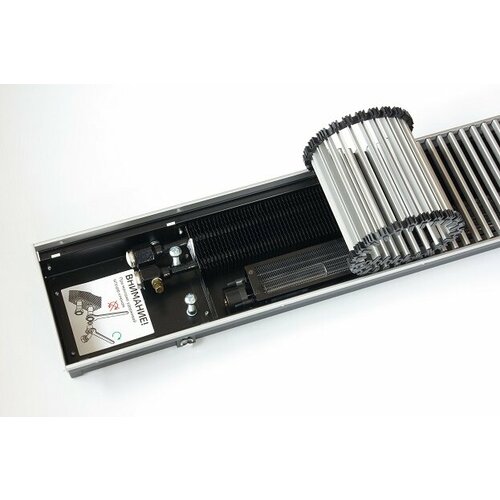 Водяной конвектор KVZ Vent 180-70-1400-2V-UA с решеткой KVZ Vent 180-70-1400-2V-UA