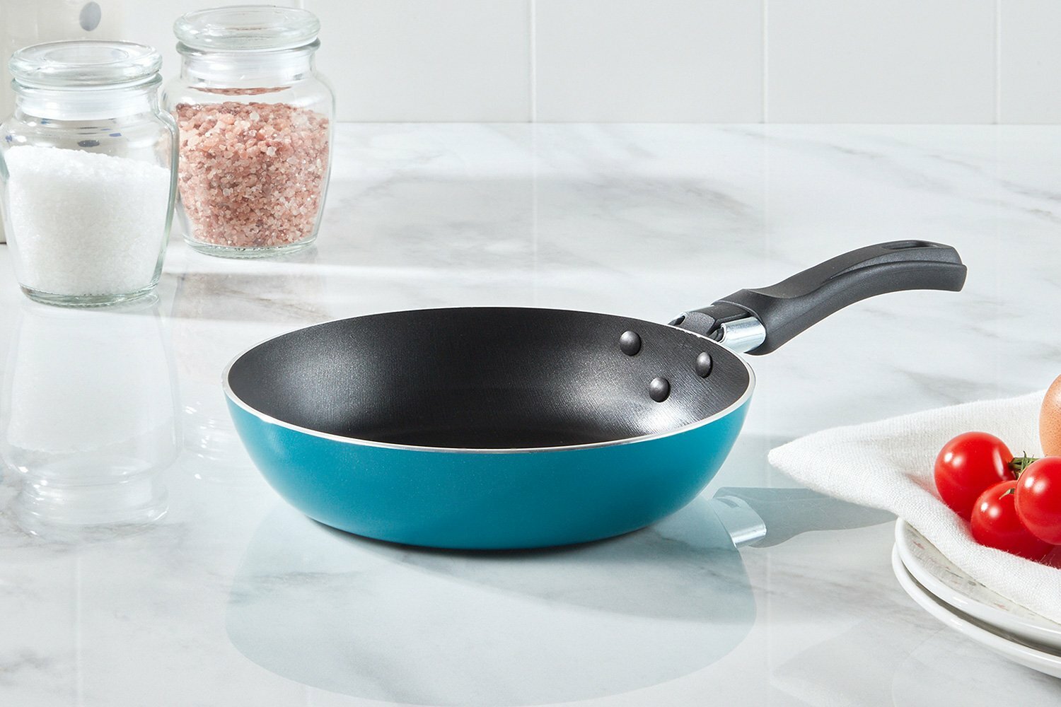 Сковорода антипригарная MITTE Blaze  диаметр 16 см  цвет бирюзовый