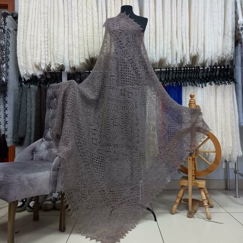 фото Платок орчанка,120х120 см, коричневый