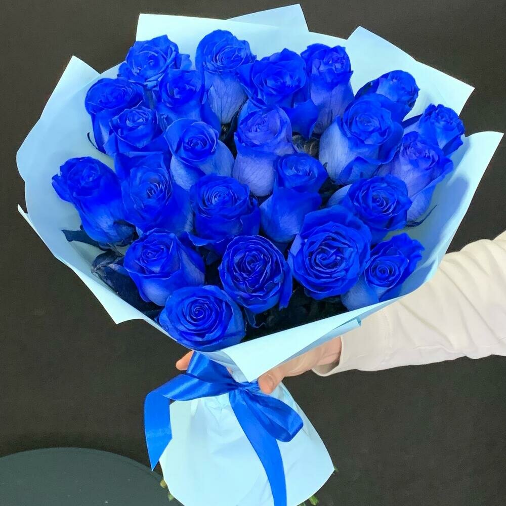 21 синяя роза / Букет из 21 синей розы в авторской упаковке / Натуральный синий цвет