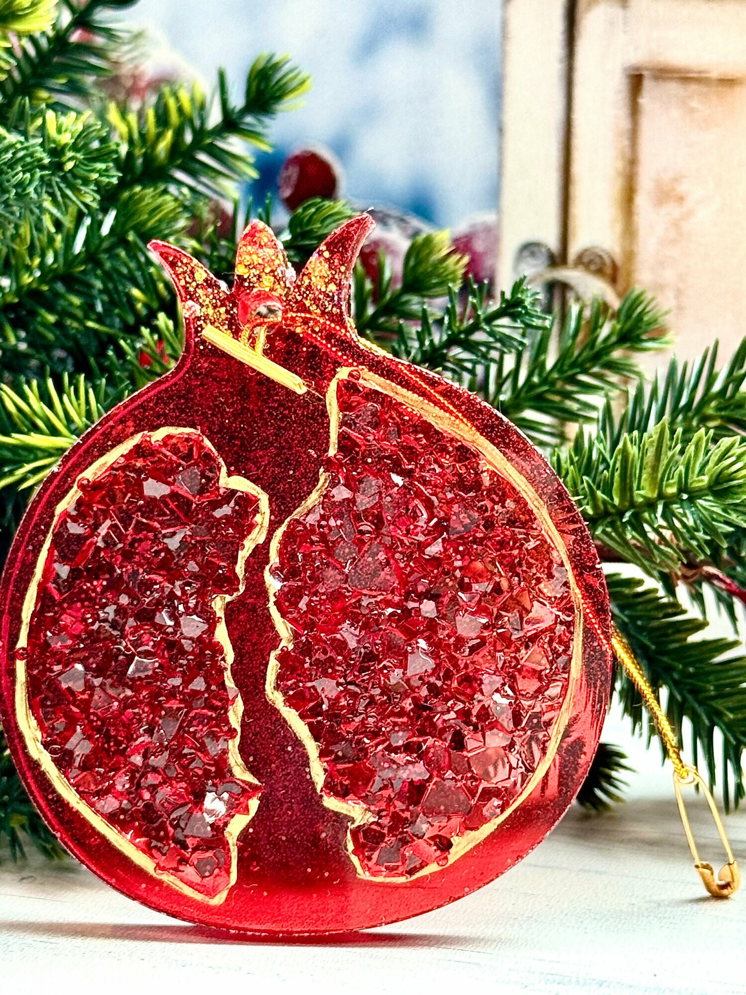 Елочная игрушка гранат на елку тепло и изобилие в дом Reema ручная работа из эпоксидной смолы