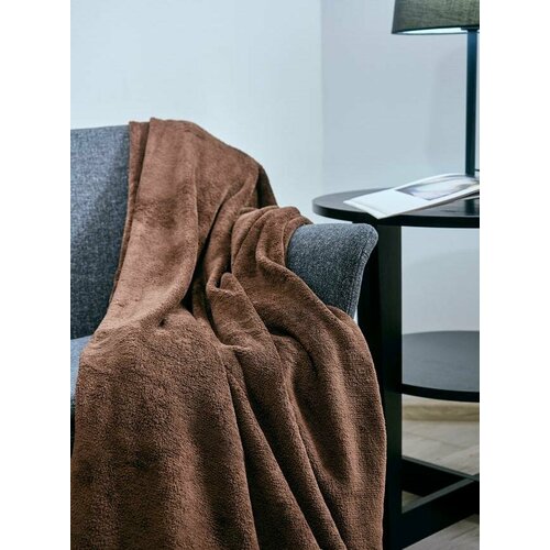 коричневый