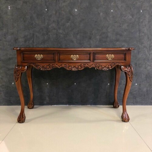 Стол письменный в стиле Chippendale