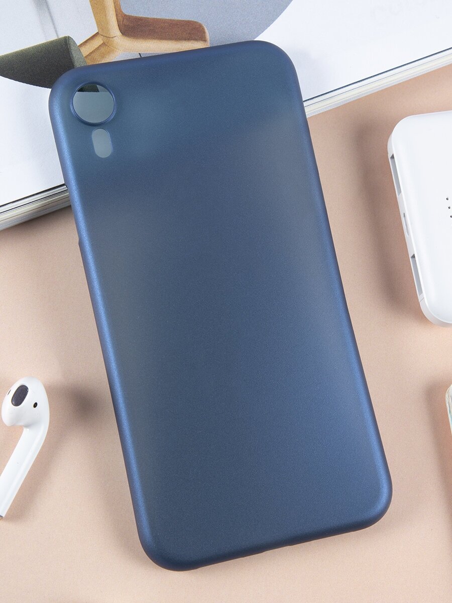 Чехол для Apple iPhone XR / Ультратонкая накладка на Айфон Икс Р, полупрозрачная, (синий)