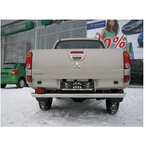 Защита заднего бампера d76 L200 Mitsubishi 2006-2013