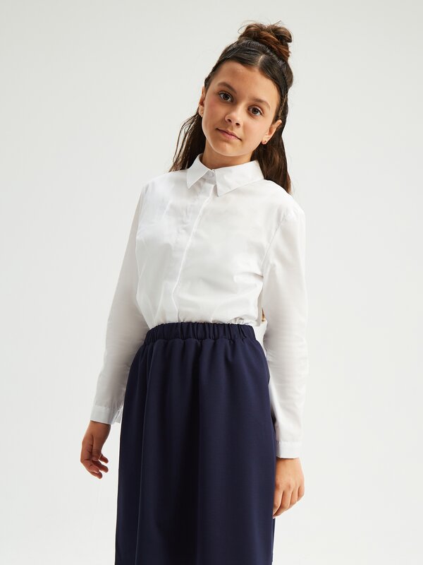 Школьная блуза SMENA, прямой силуэт, на пуговицах, длинный рукав, манжеты, без карманов, однотонная