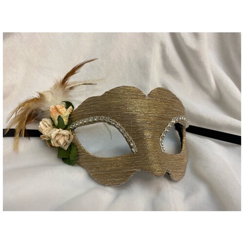 фото Венецианская маска бежевых оттенков giacometti