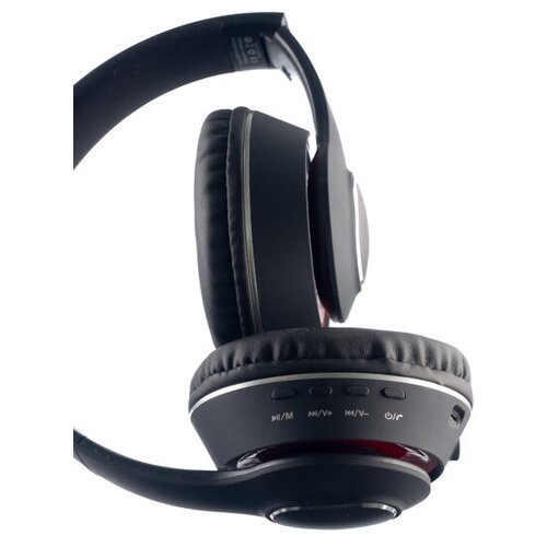 Беспроводные наушники DEEPBASS R8 Головные черные 148000₽