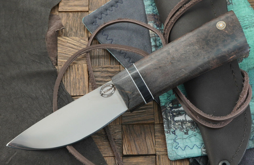 Стальные Бивни нож Скинер, сталь Х12МФ, кованый дол, рукоять стабилизированная карельская береза