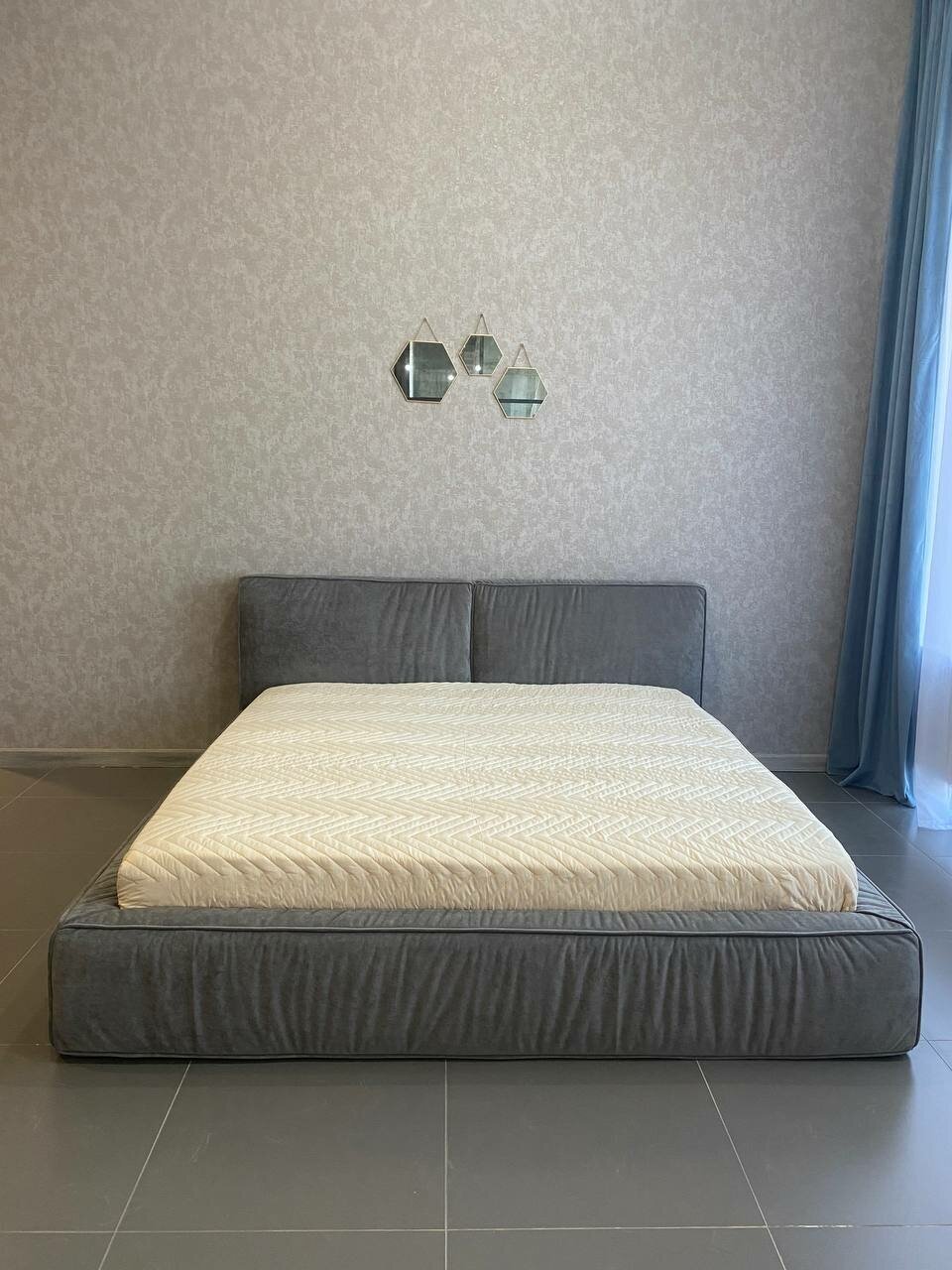 VIERO Кровать Манчестер мягкое изголовье с размером спального места 160*200 с ортопедическим основанием, без подъемного механизма