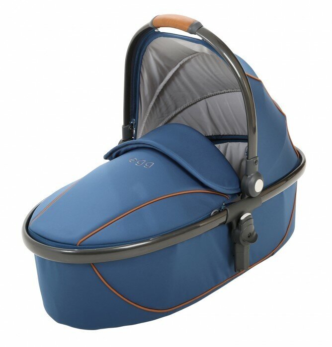 Люлька Egg Carrycot Petrol Blue & Gun Metal Frame - фото №5