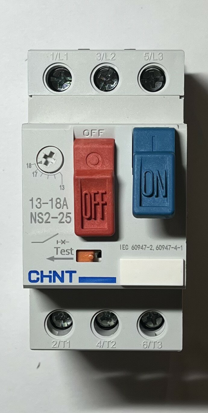 Автоматический выключатель (автомат) CHINT NS2-25 13-18А 495083
