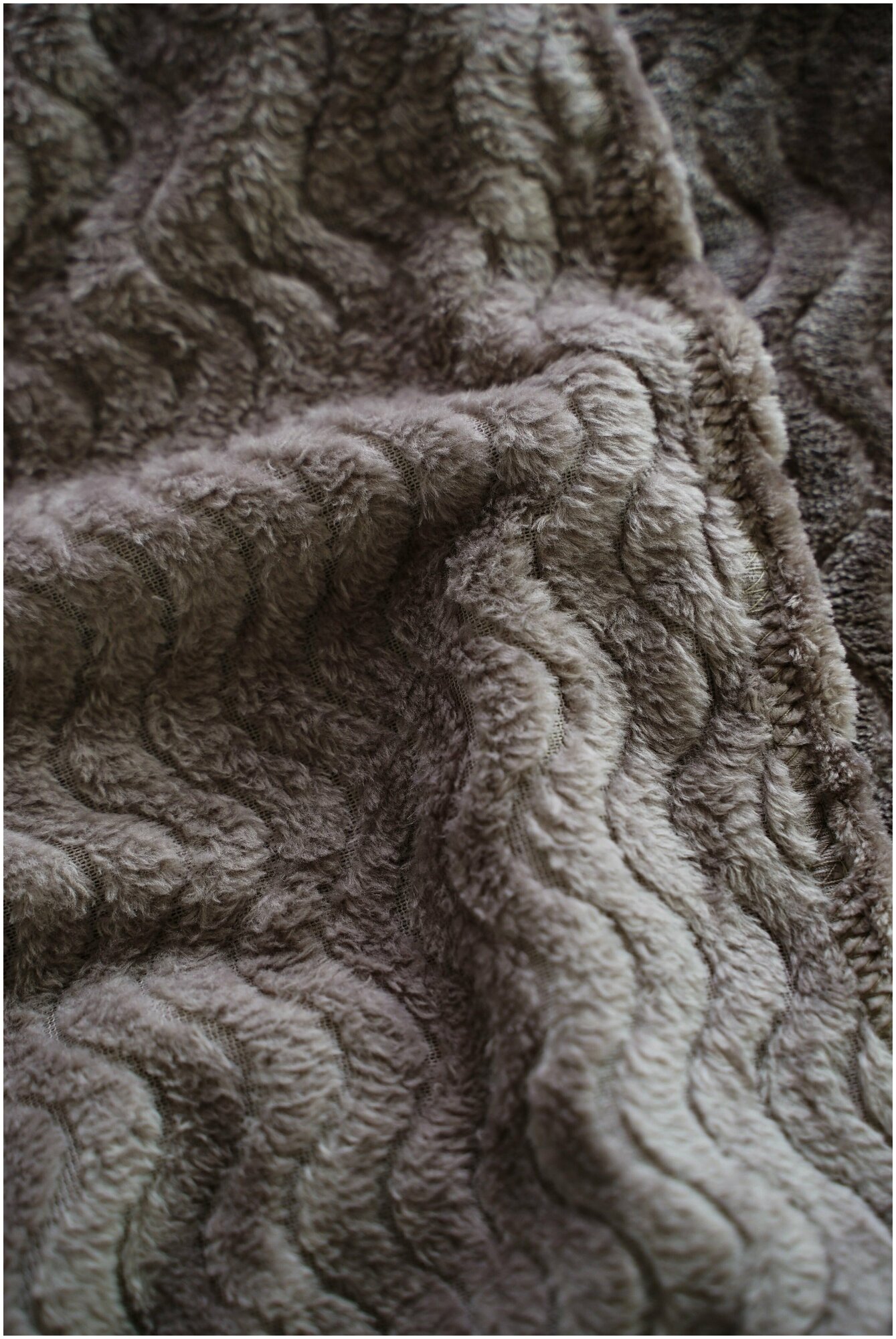 Плед на кровать плюшевый флисовый Волна 83А / 240х205 см - фотография № 10