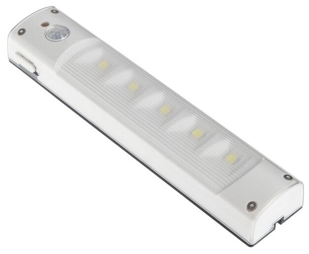 Luazon Lighting Светильник светодиодный с датчиком движения, 5 LED, 2 Вт, от батареек 3*AAA, 6500К, белый - фотография № 1