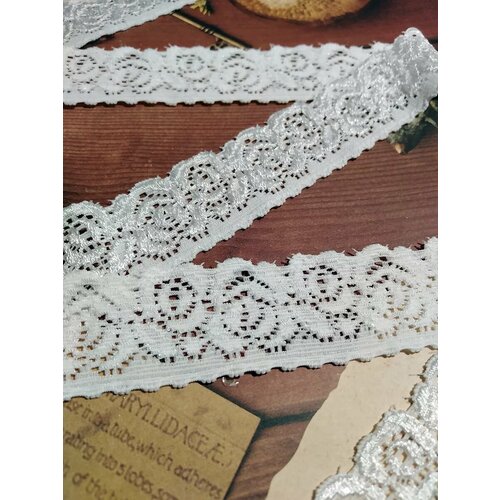 Кружевная лента стрейч 5 м 267₽