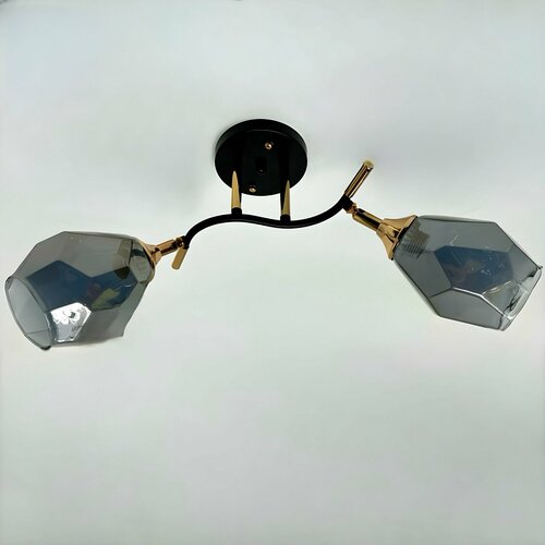 Люстра потолочная с сменными лампочками цоколь Е27 потолочный светильник с плафонами 2 рожка кофе с золотом 1204₽