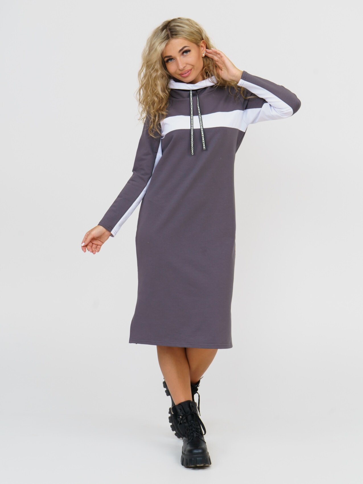 Платье-худи текстильное прямого фасона на осень стиль casual спорт-шик из футера с длинным рукавом большого размера