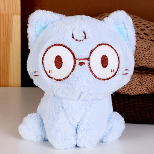 Мягкая игрушка Кот в очках 20 см цвет голубой 482₽